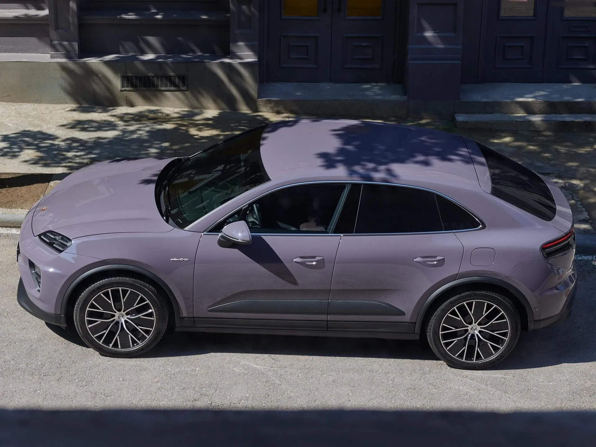 Porsche Macan (2025) – boční profil