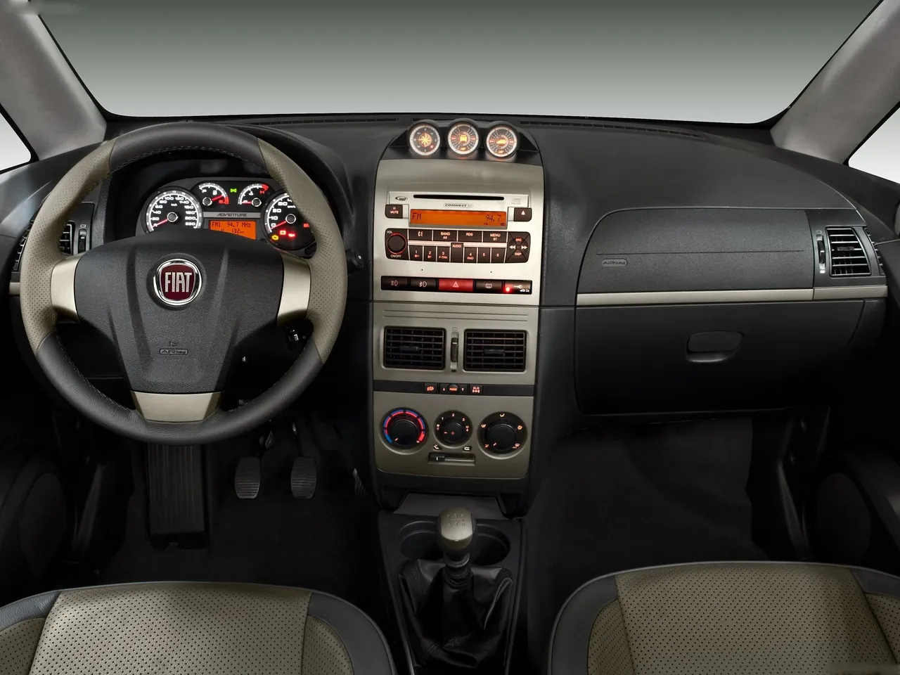 Fiat Idea (2011) – interiér