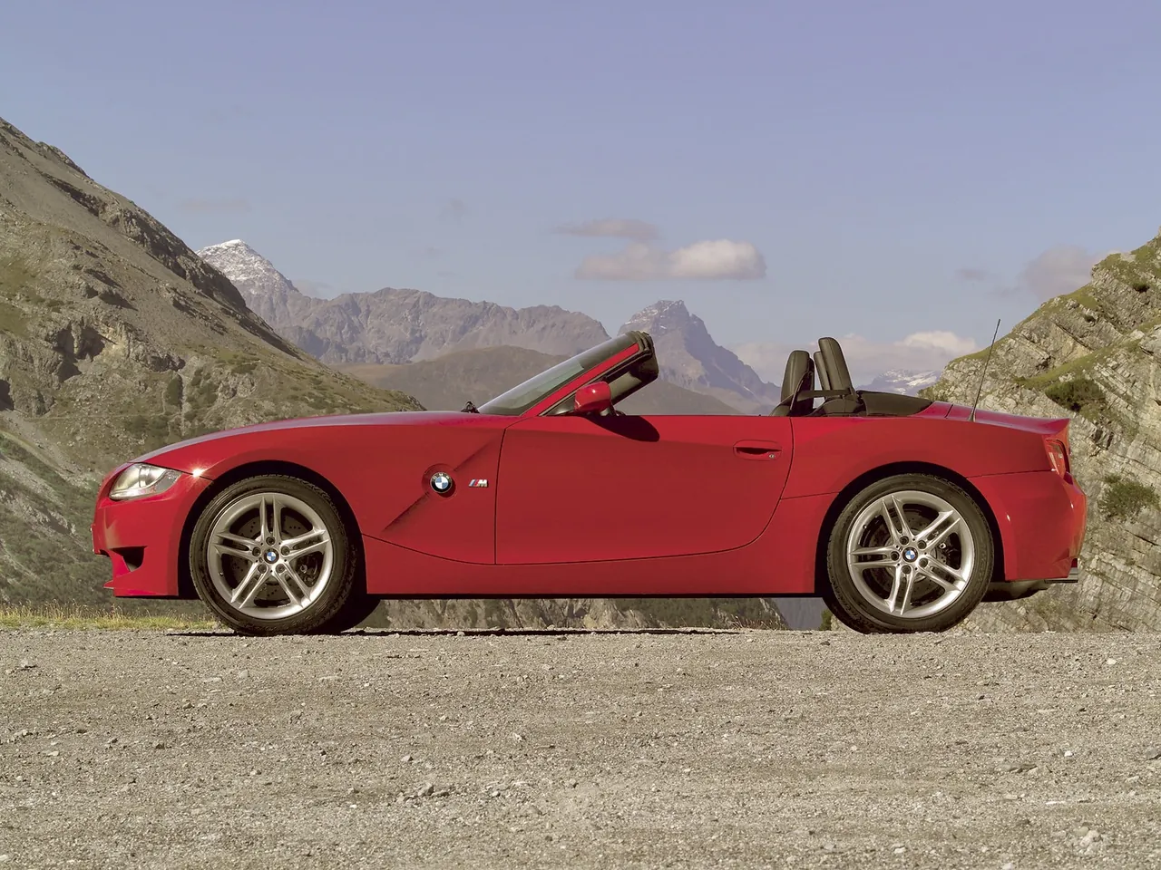 BMW Z4 M Roadster (2006) - Side Profile