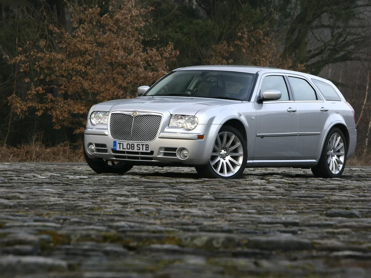 Chrysler 300C Touring SRT [UK] (2008)