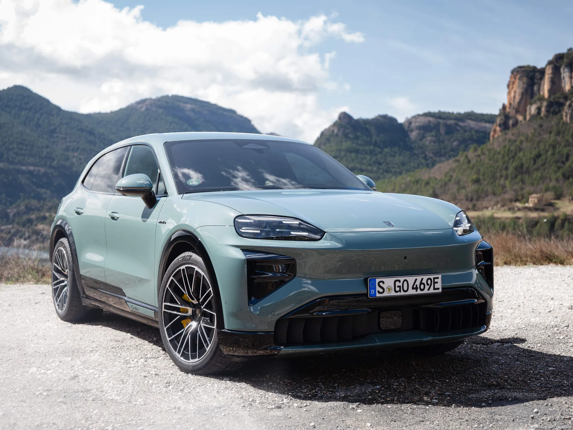 Porsche Cayenne Turbo Electric (2026)