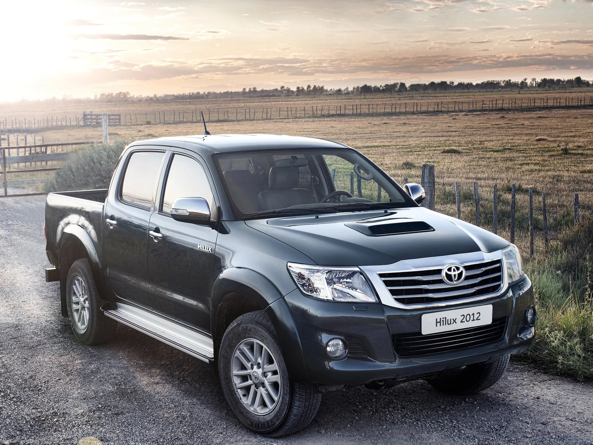 Toyota Hilux (2012)