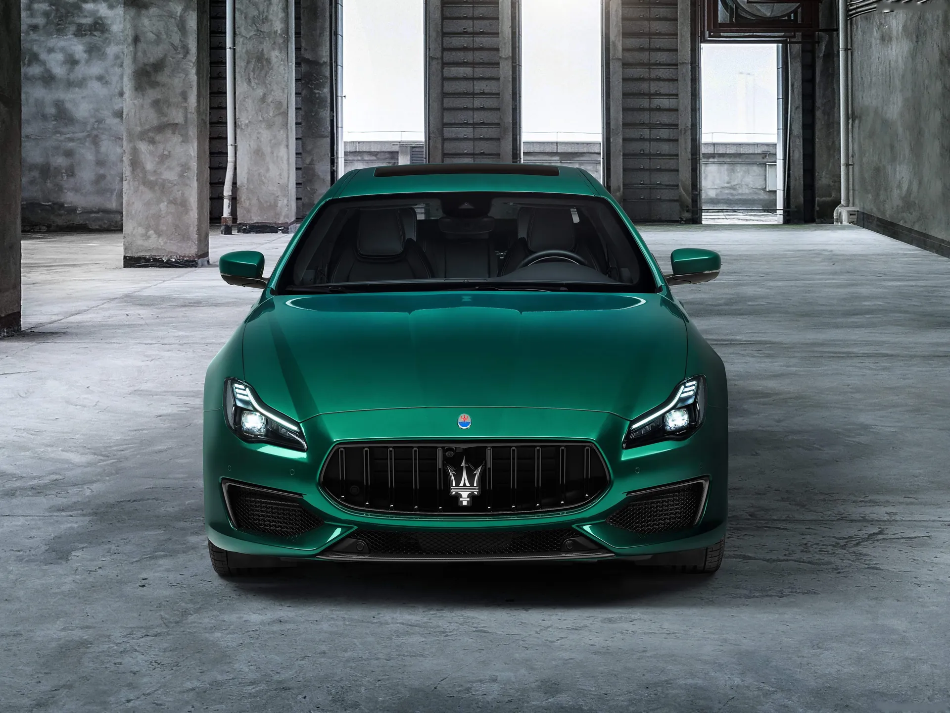 Maserati Quattroporte Trofeo (2021) – zepředu