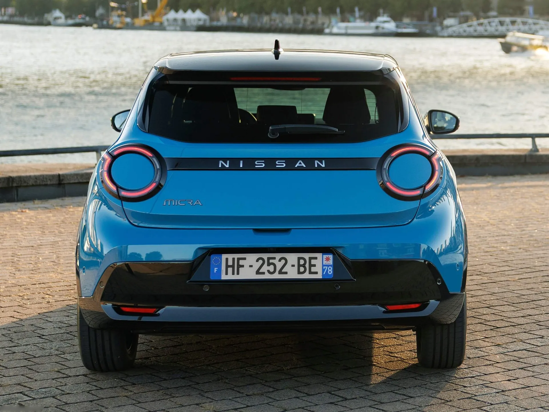 Nissan Micra EV (2026) – zezadu