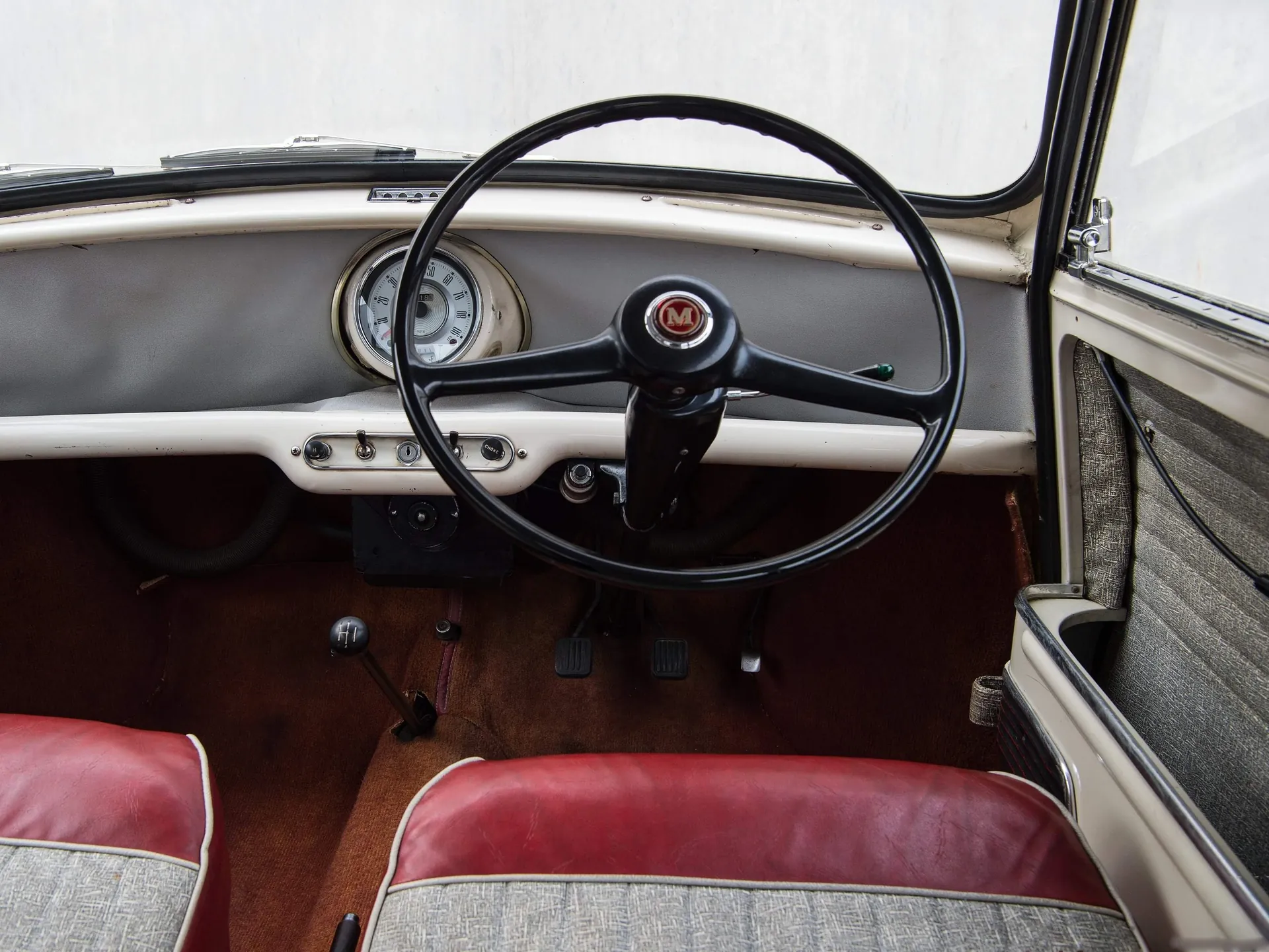 Mini Morris Mini-Minor (1959) – interiér