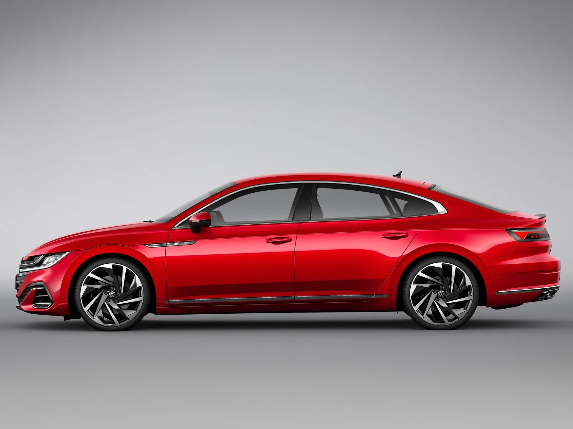 Volkswagen Arteon (2021) – boční profil