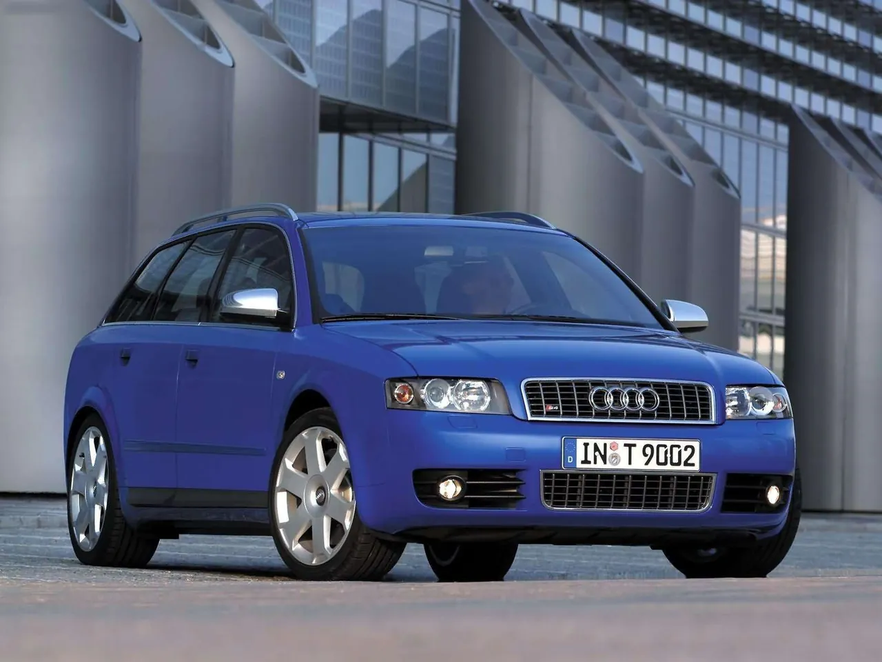 Audi S4 Avant (2002)