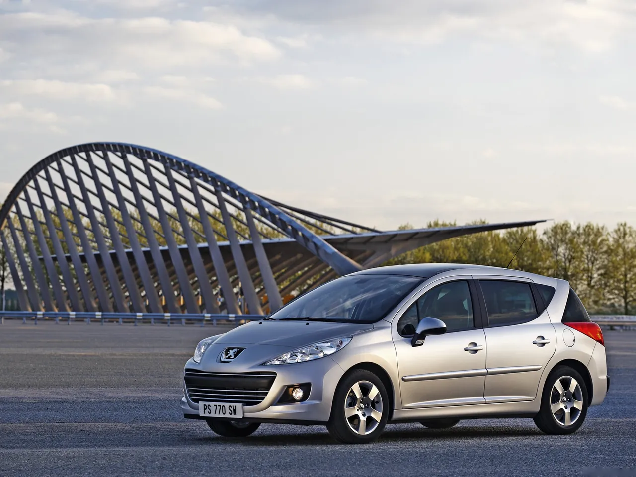 Peugeot 207 SW (2010)