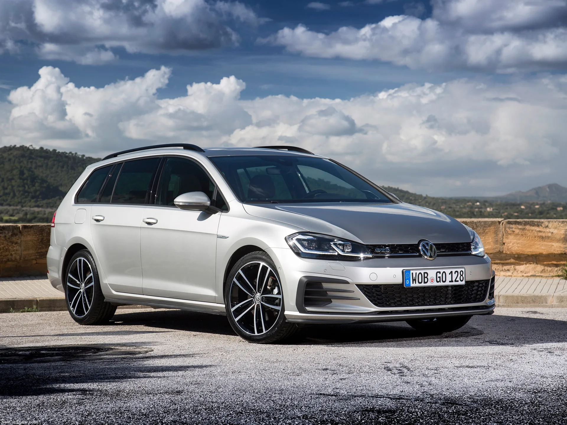 Volkswagen Golf GTD Variant (2017)