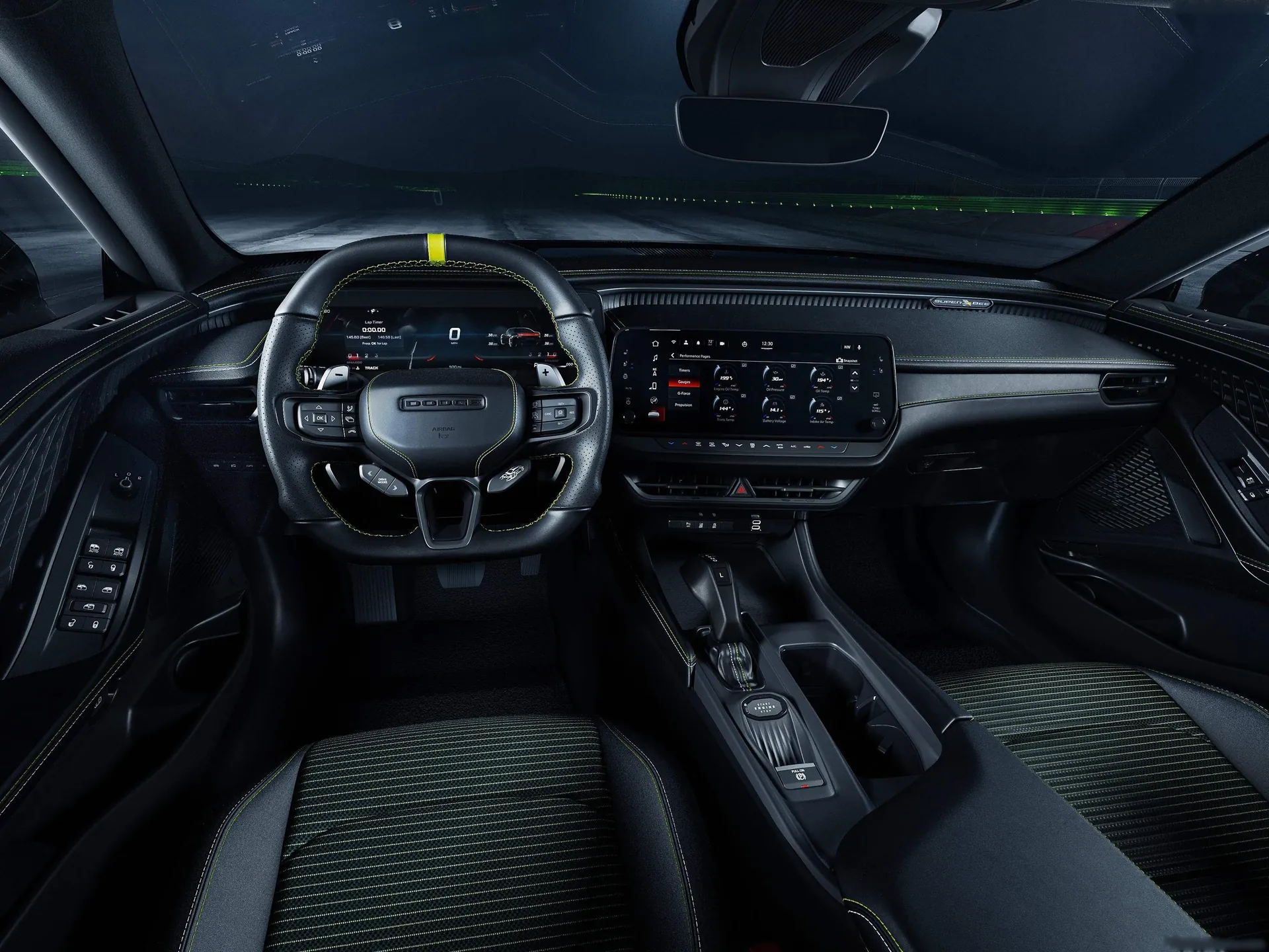 Dodge Charger Super Bee Launch Edition (2027) – interiér
