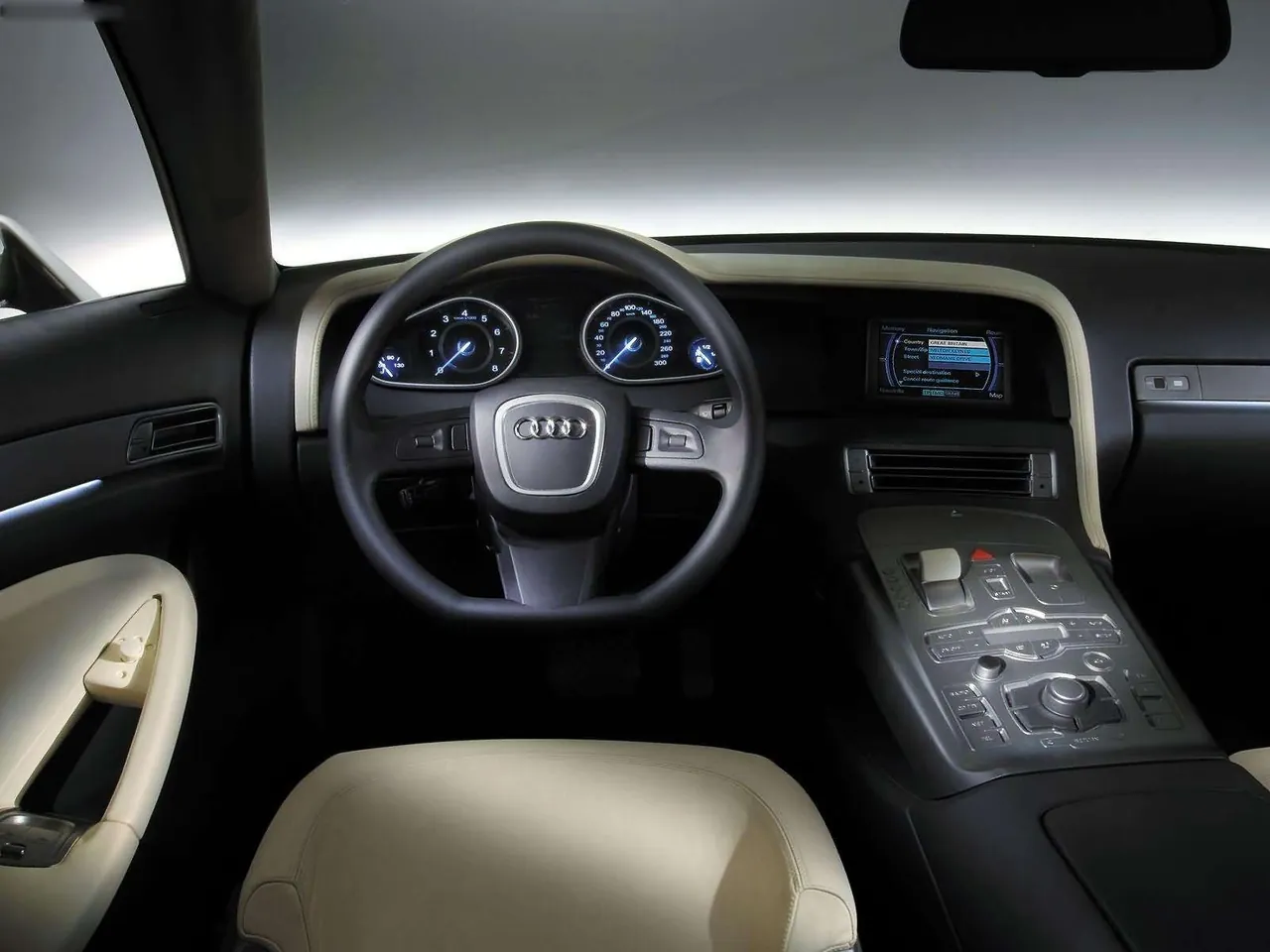 Audi Nuvolari quattro Concept (2003) – interiér
