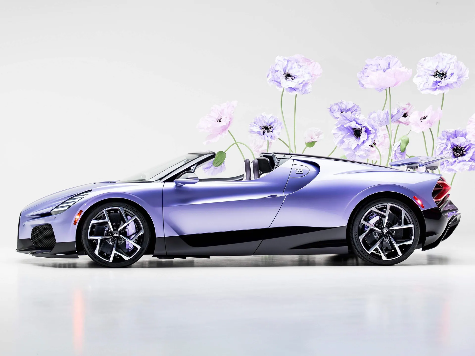 Bugatti W16 Mistral Caroline (2026) – boční profil