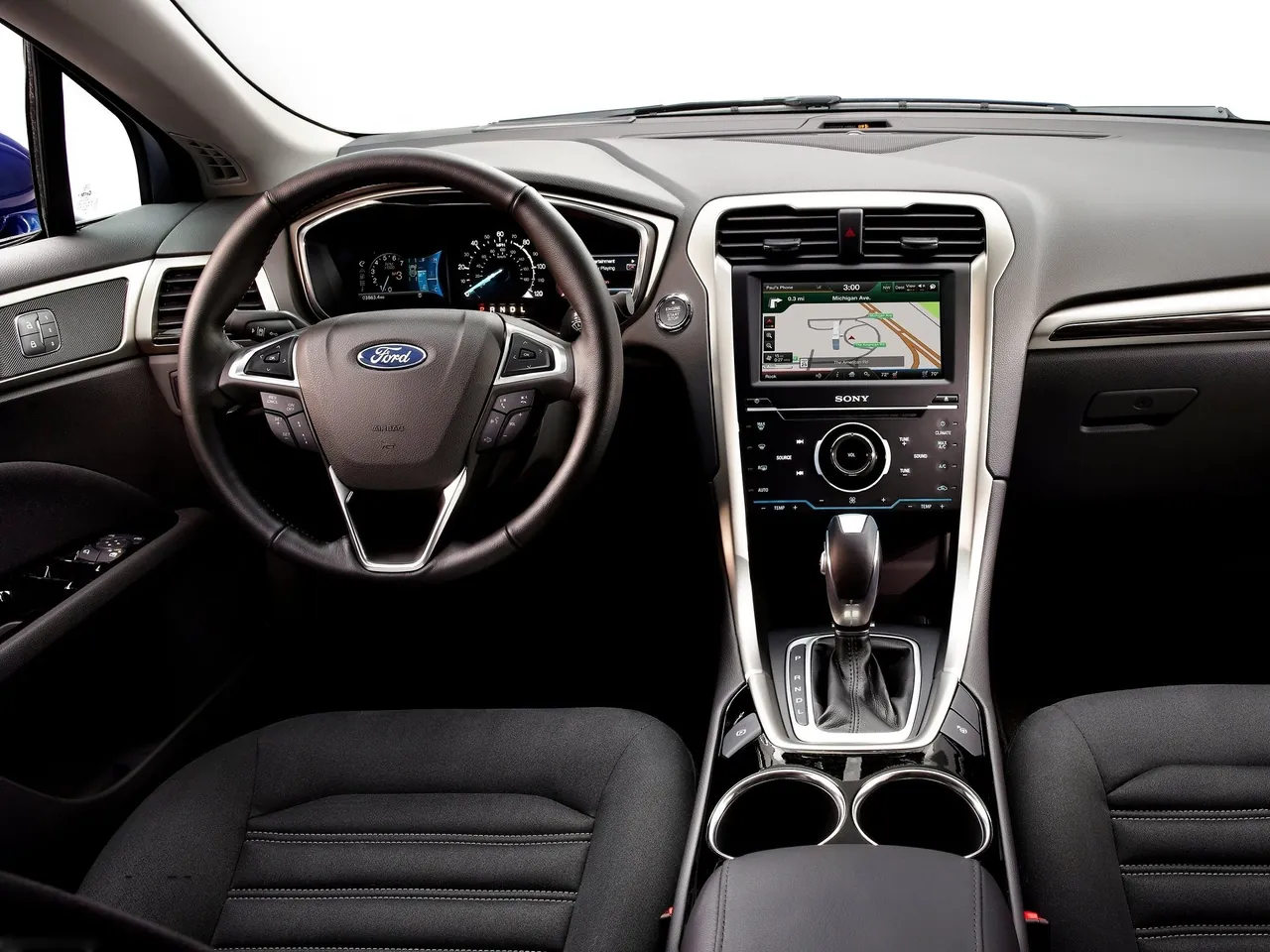 Ford Fusion Hybrid (2013) - Interior
