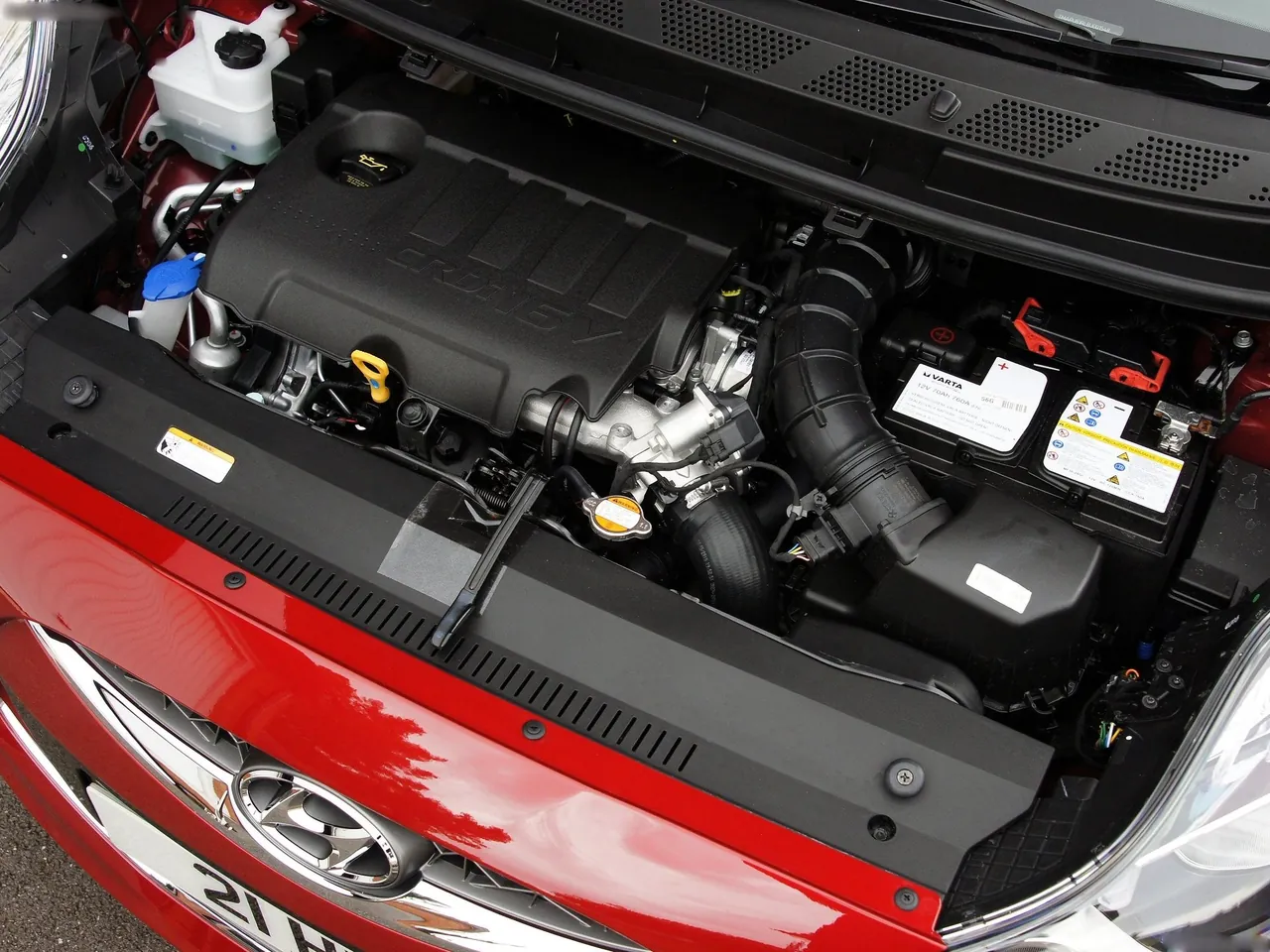 Hyundai ix20 (2011) – motorový prostor