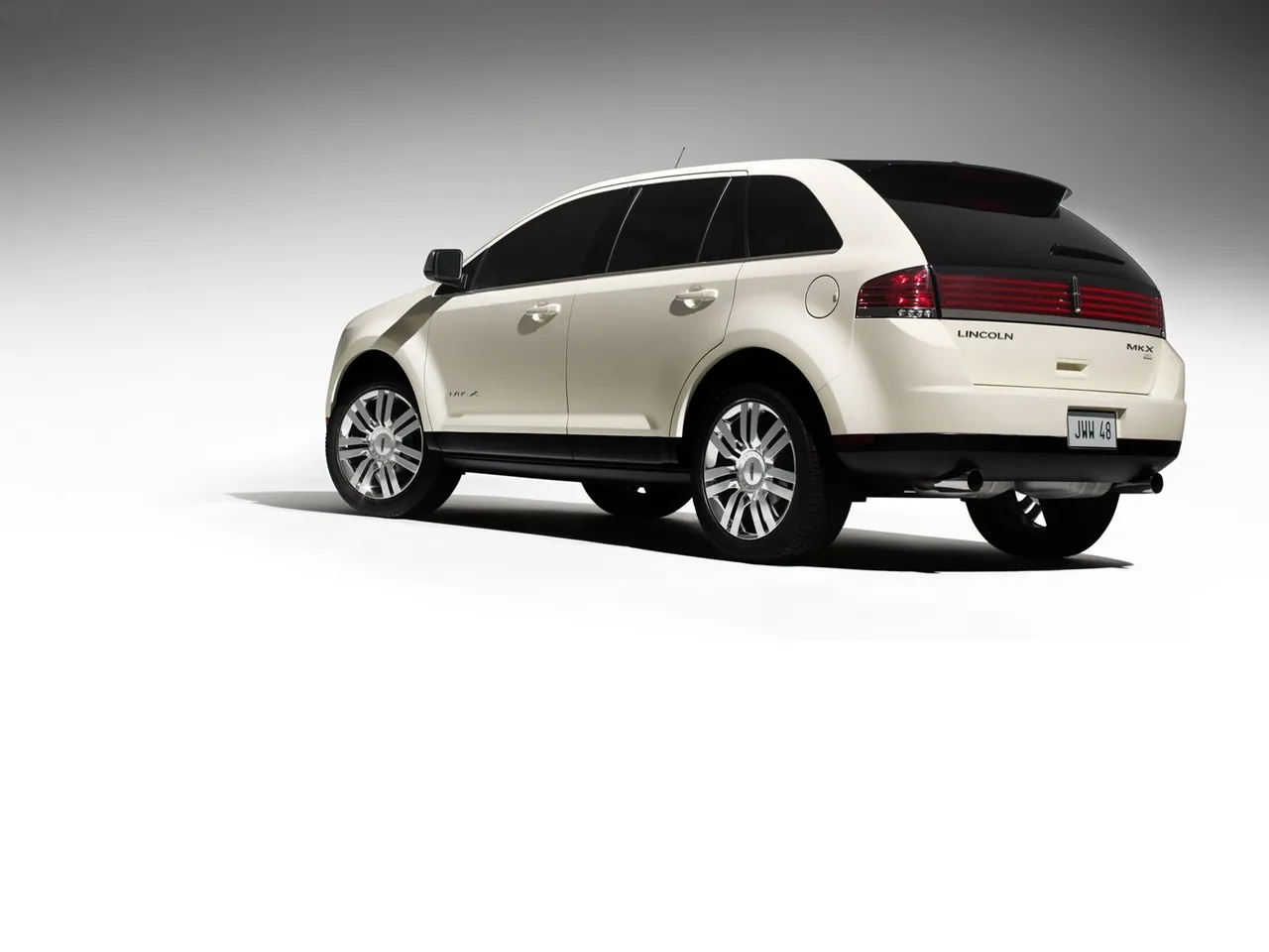 Lincoln MKX (2007) – zadní tříčtvrteční pohled