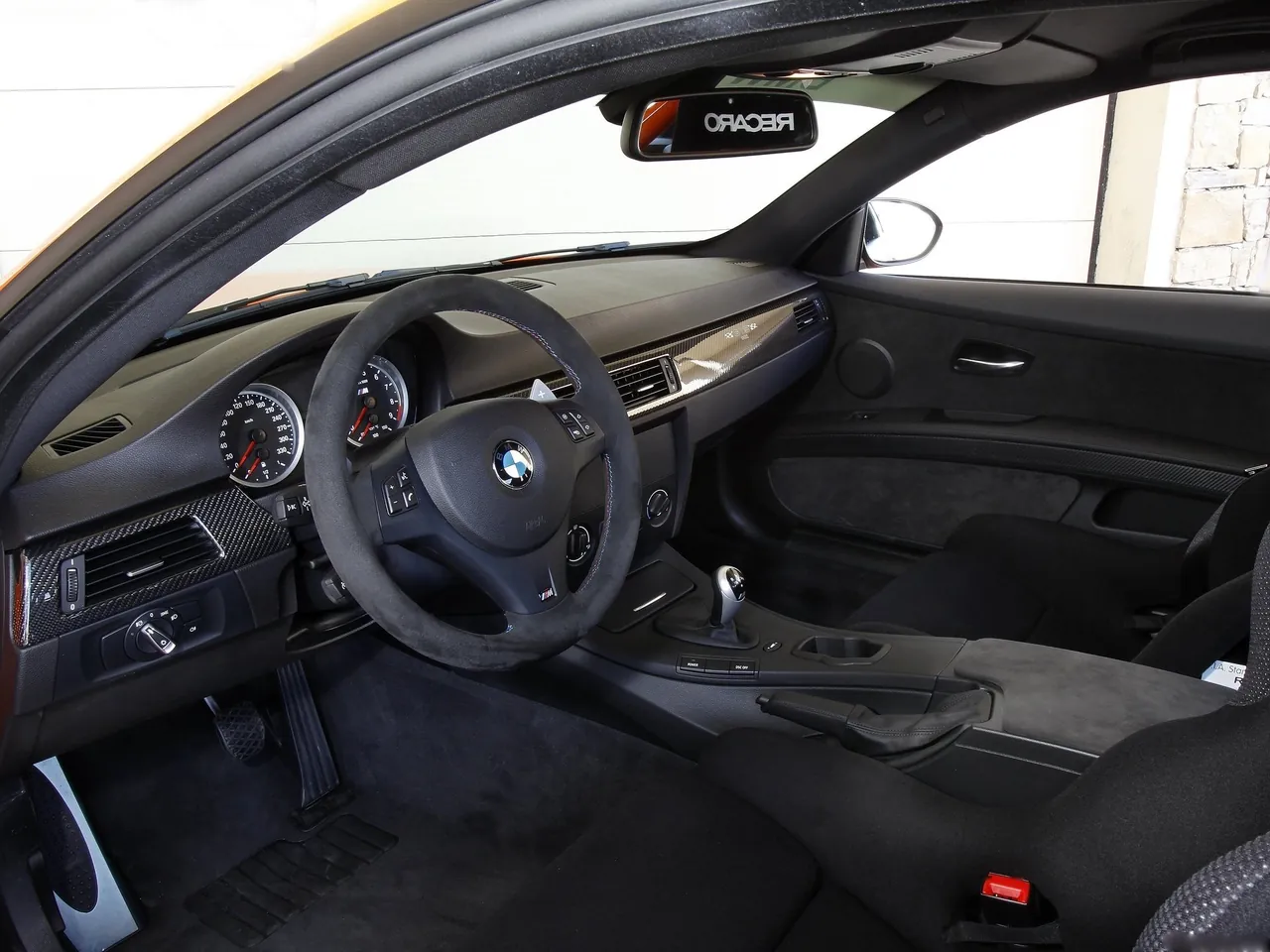 BMW M3 GTS (2011) – interiér