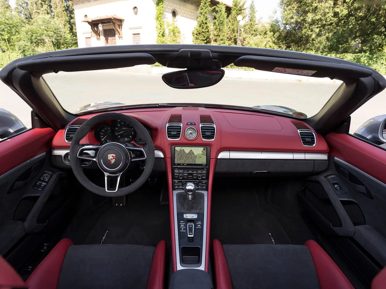 Porsche Boxster Spyder (2016) - Interior