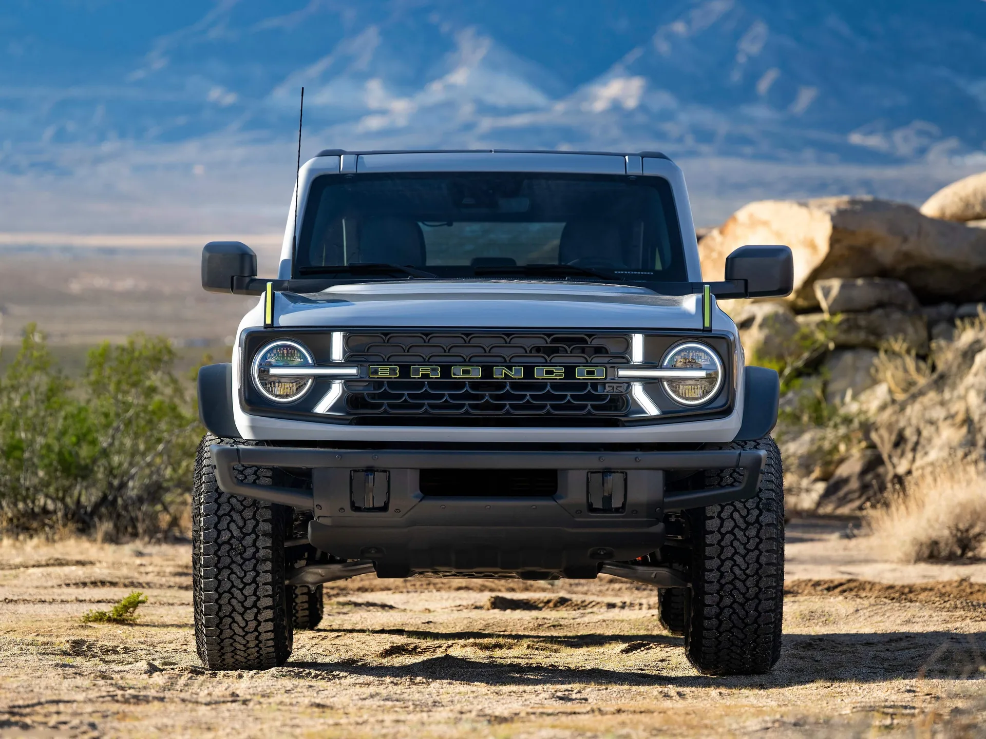 Ford Bronco RTR (2027) – zepředu
