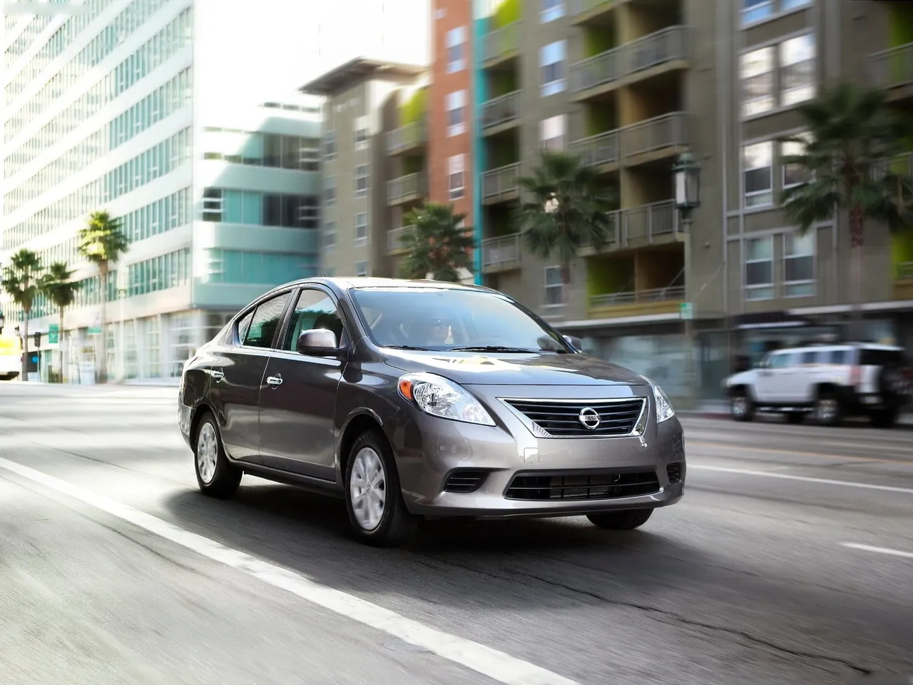 Nissan Versa Sedan (2012)
