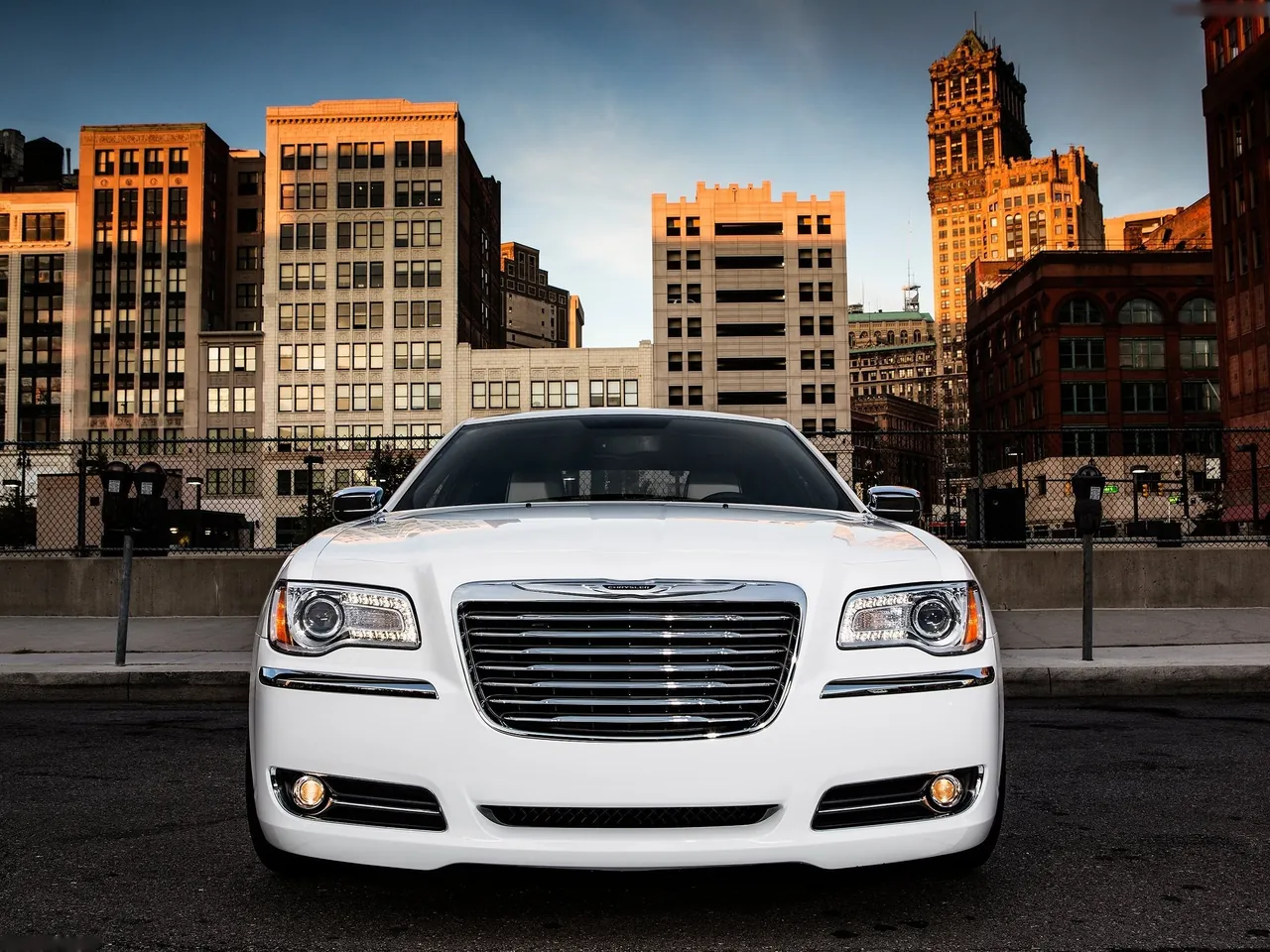 Chrysler 300 Motown Edition (2013) – zepředu