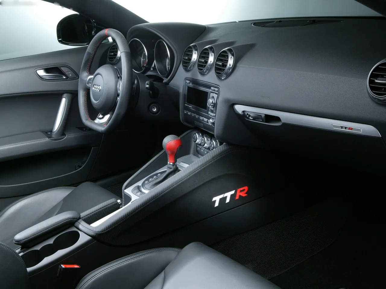 ABT Audi TT-R (2007) – interiér