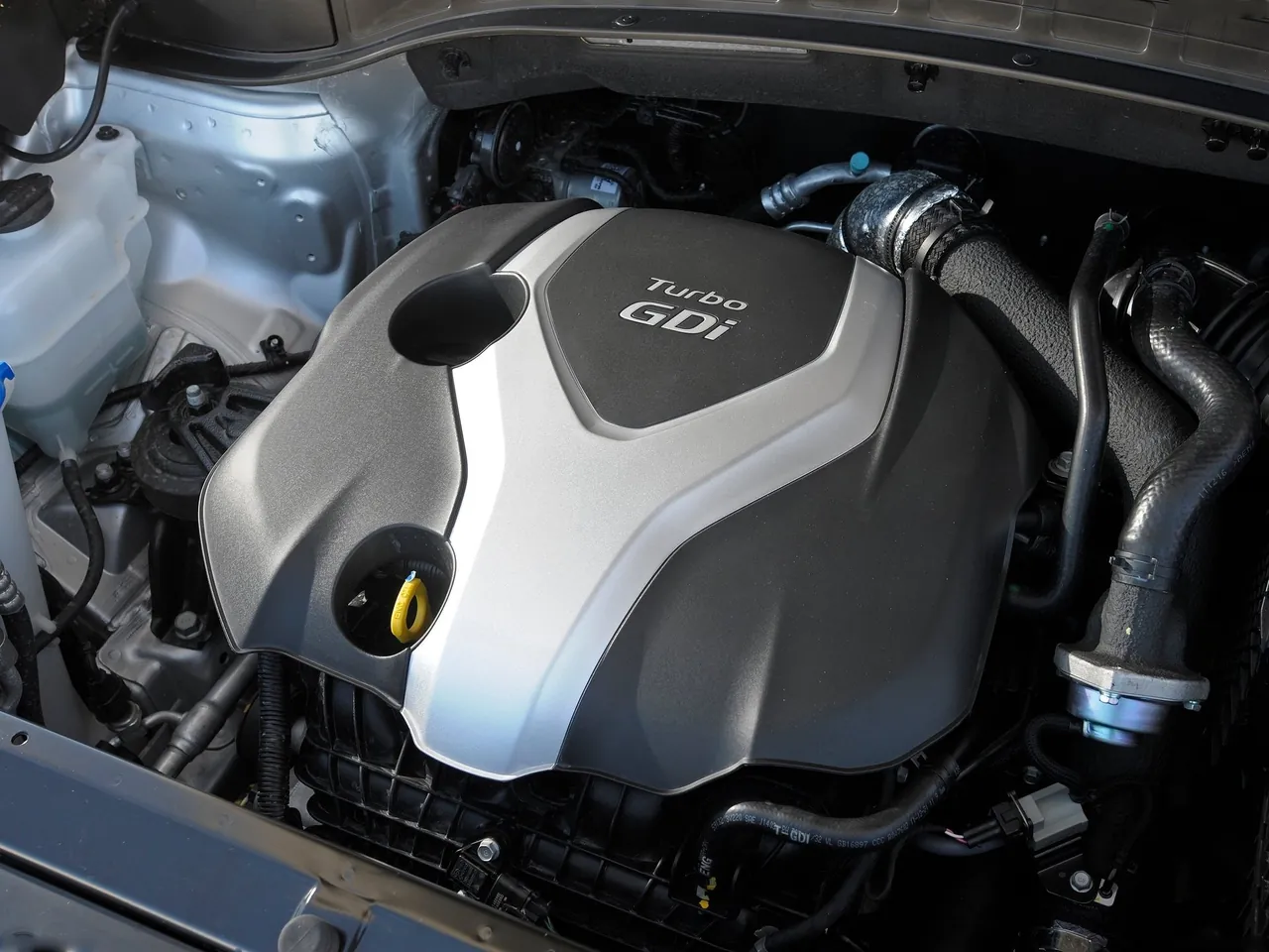 Hyundai Santa Fe Sport (2013) – motorový prostor