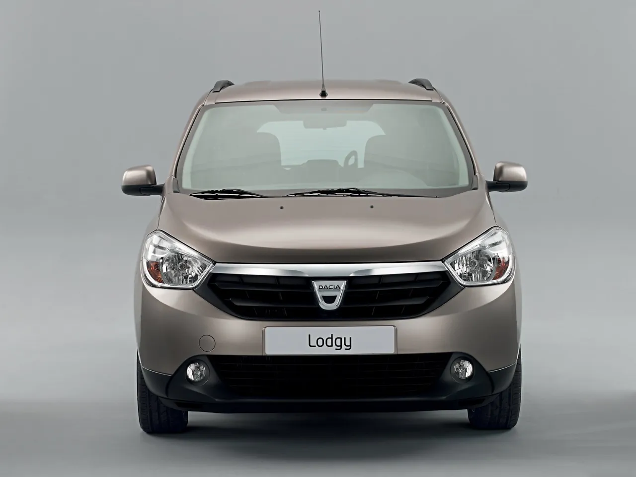 Dacia Lodgy (2013) – zepředu