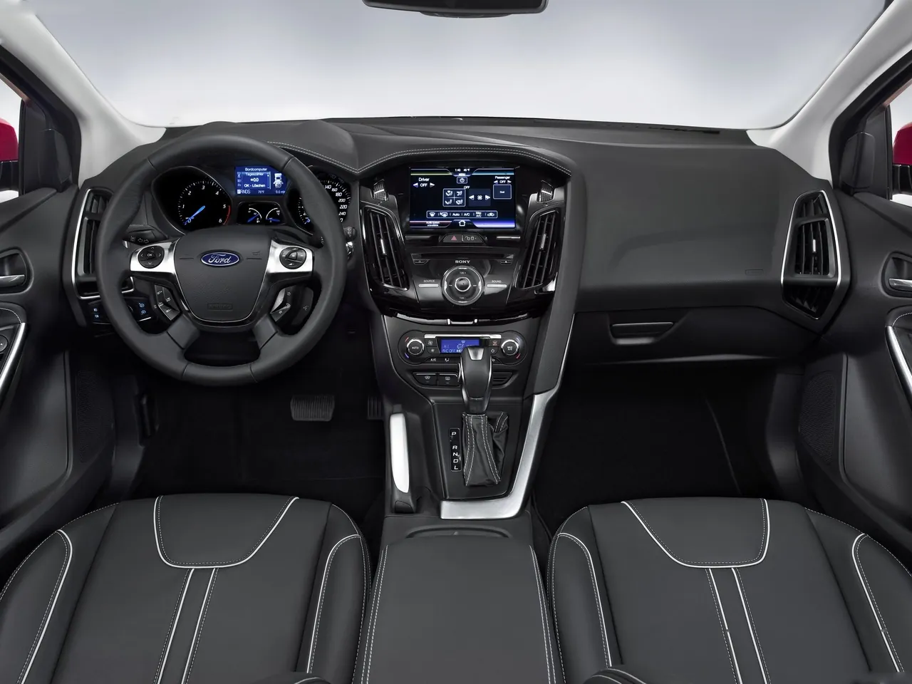 Ford Focus (2011) – interiér
