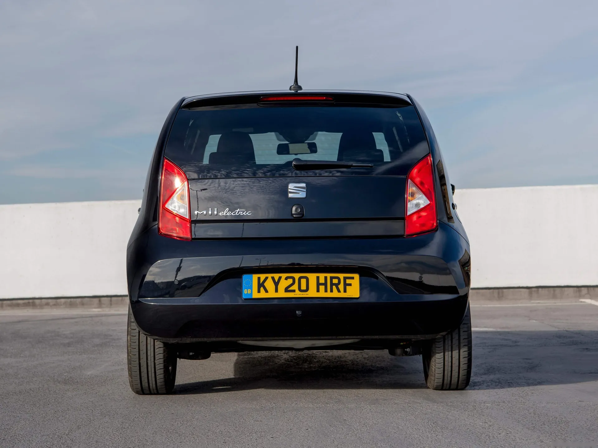 Seat Mii Electric [UK] (2020) – zezadu