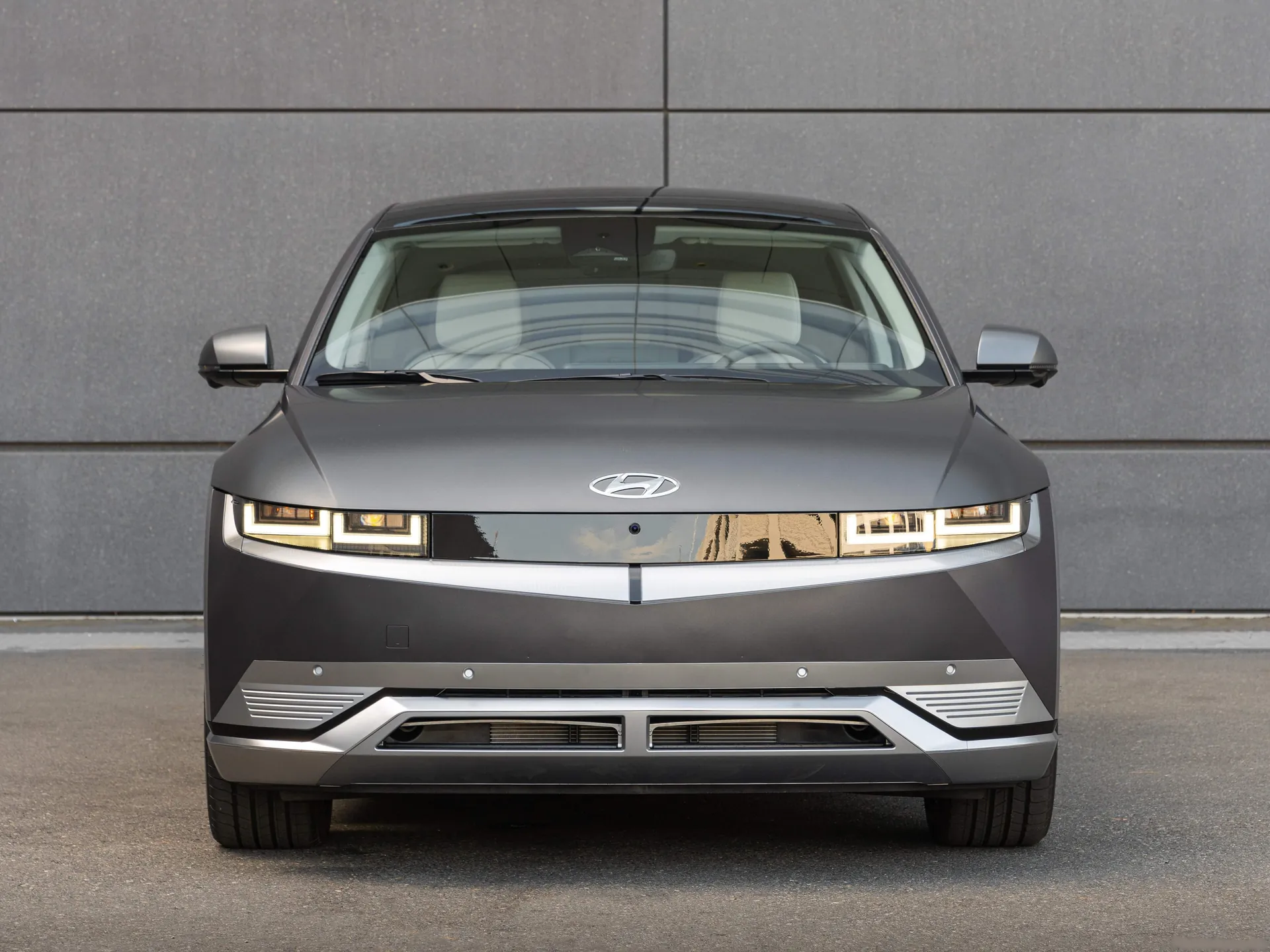 Hyundai Ioniq 5 [US] (2022) – zepředu