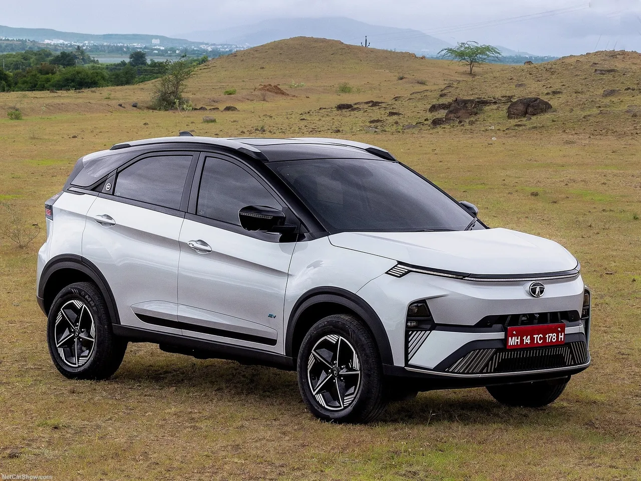 Tata Nexon.ev (2024)