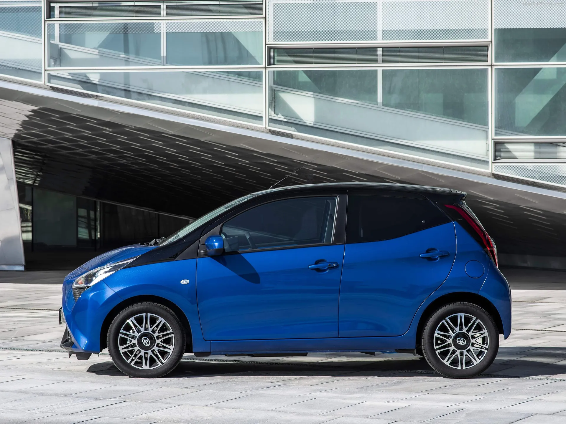 Toyota Aygo (2019) - Side Profile
