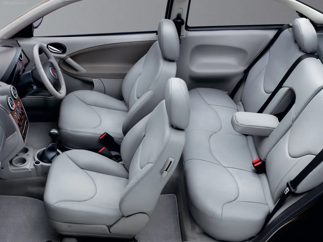 Rover 25 (2004) – interiér