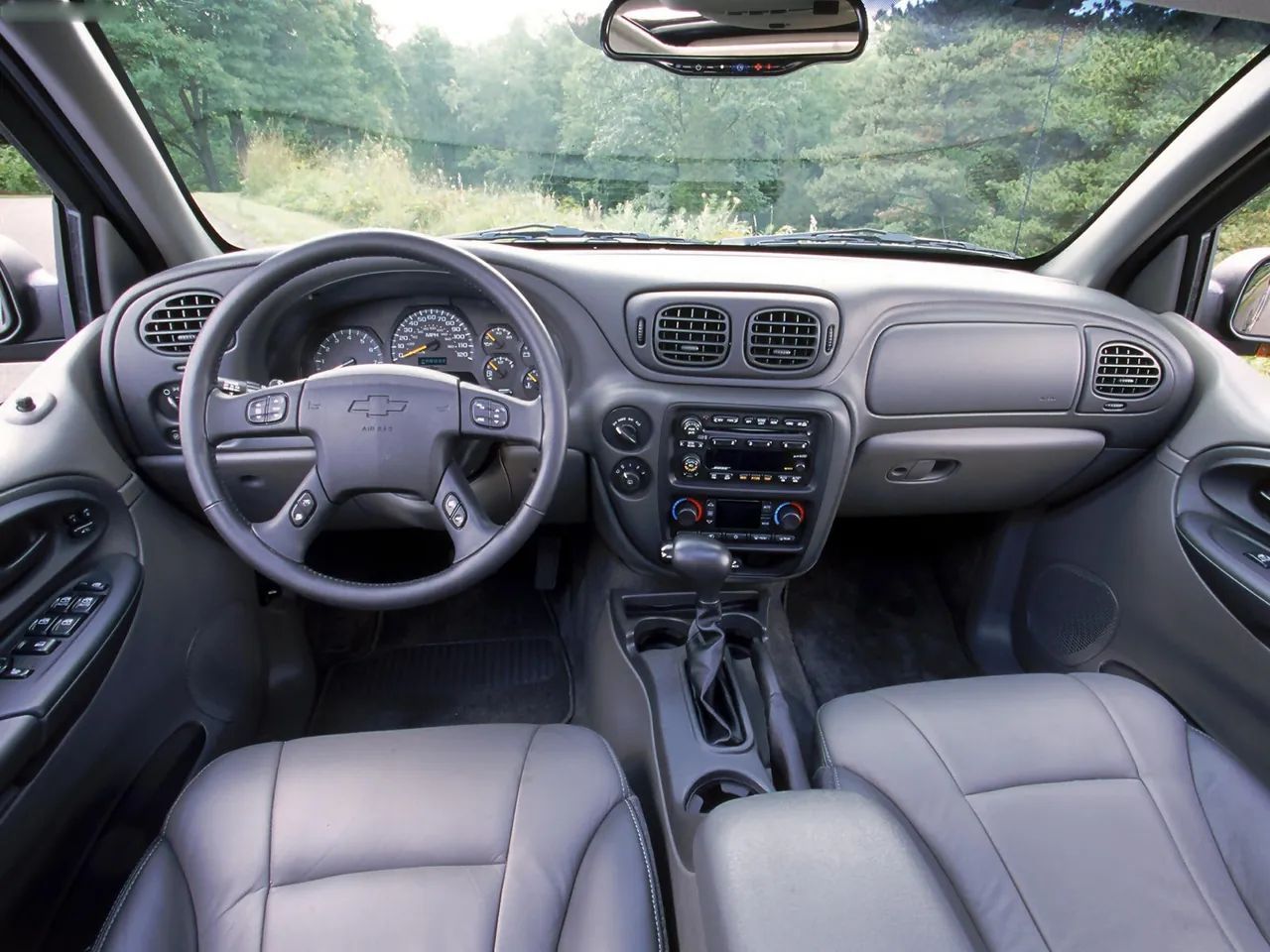 Chevrolet TrailBlazer (2002) – interiér