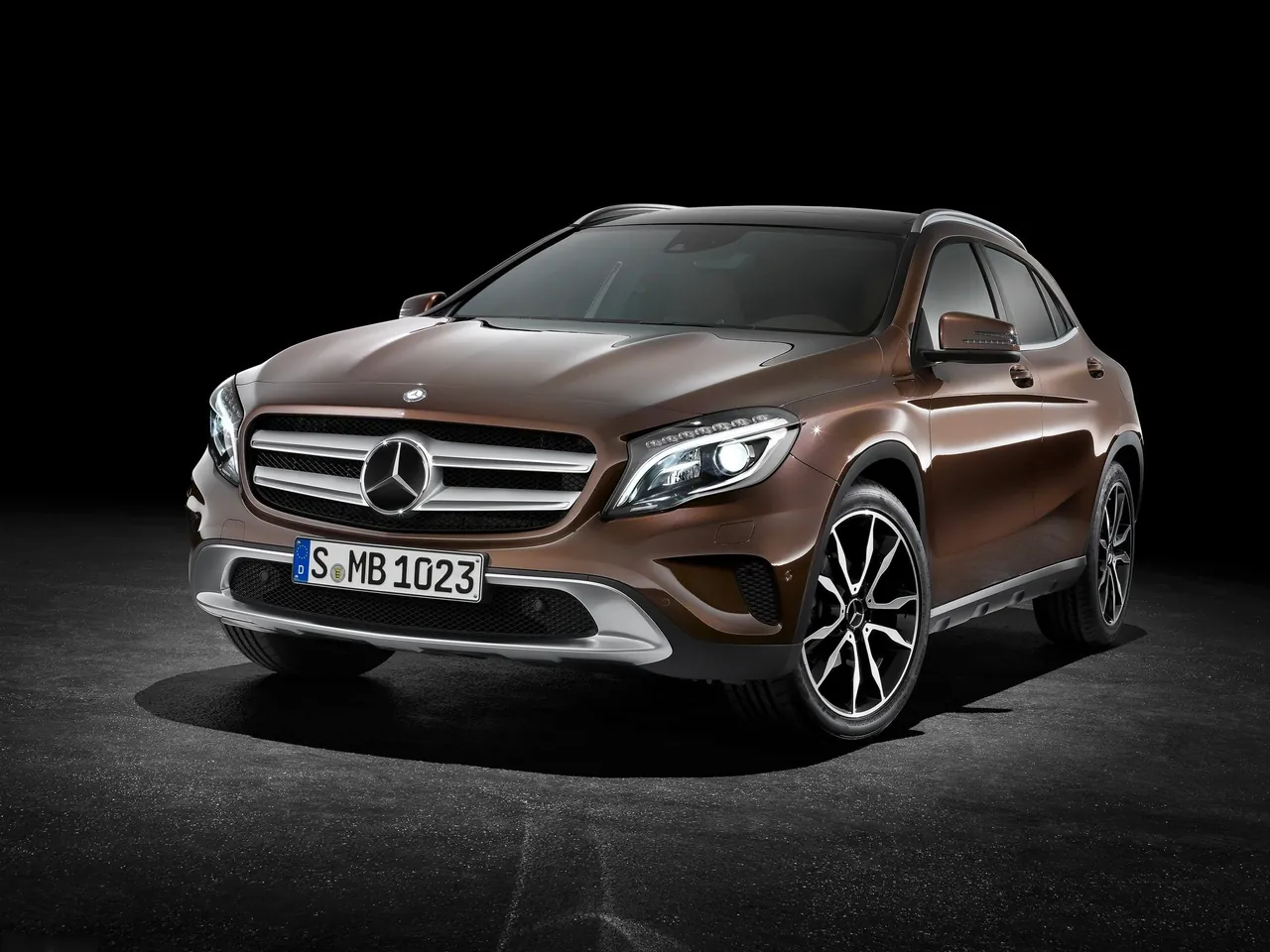 Mercedes-Benz GLA-Class (2015)