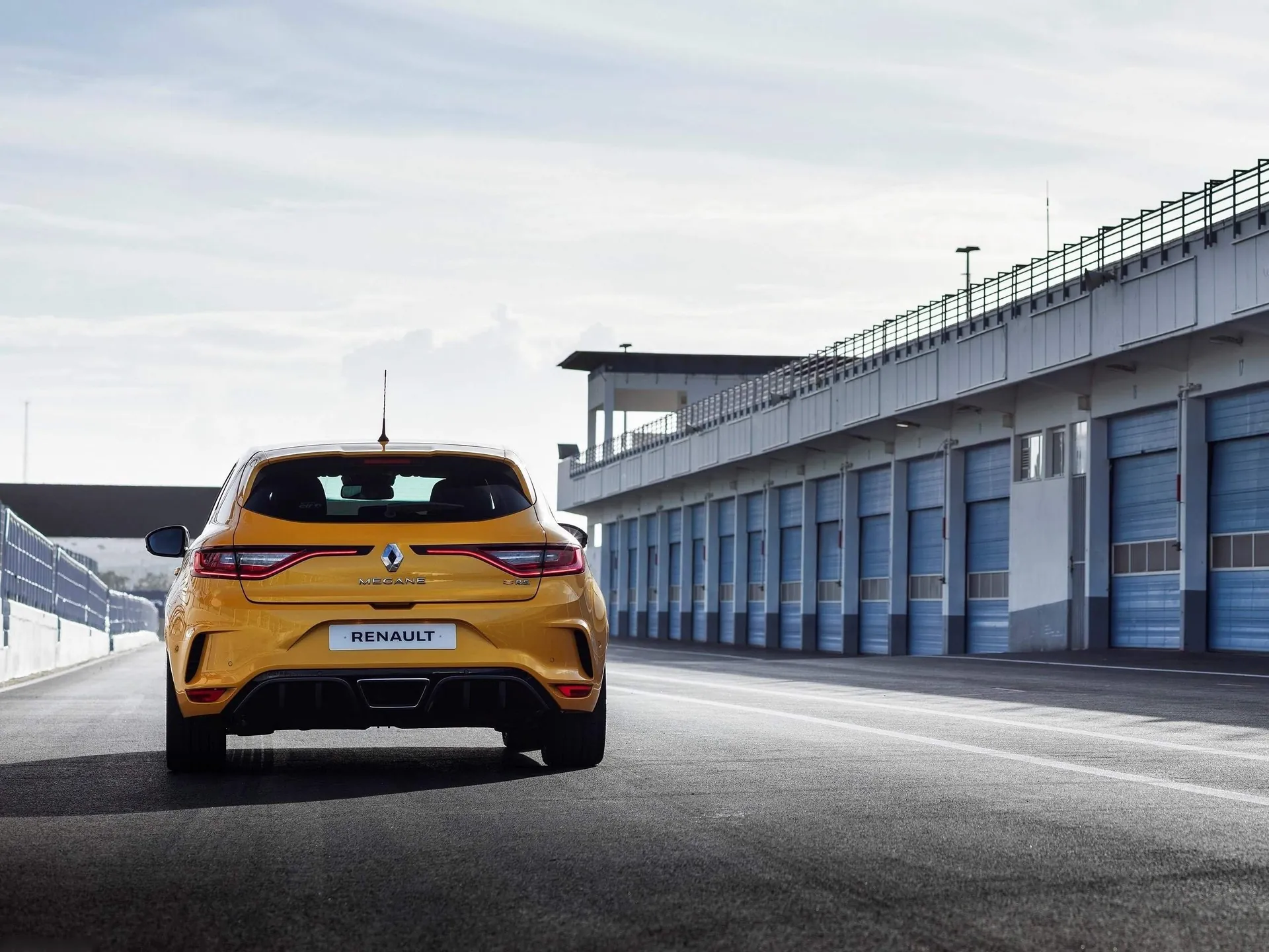 Renault Megane RS Trophy (2019) – zezadu