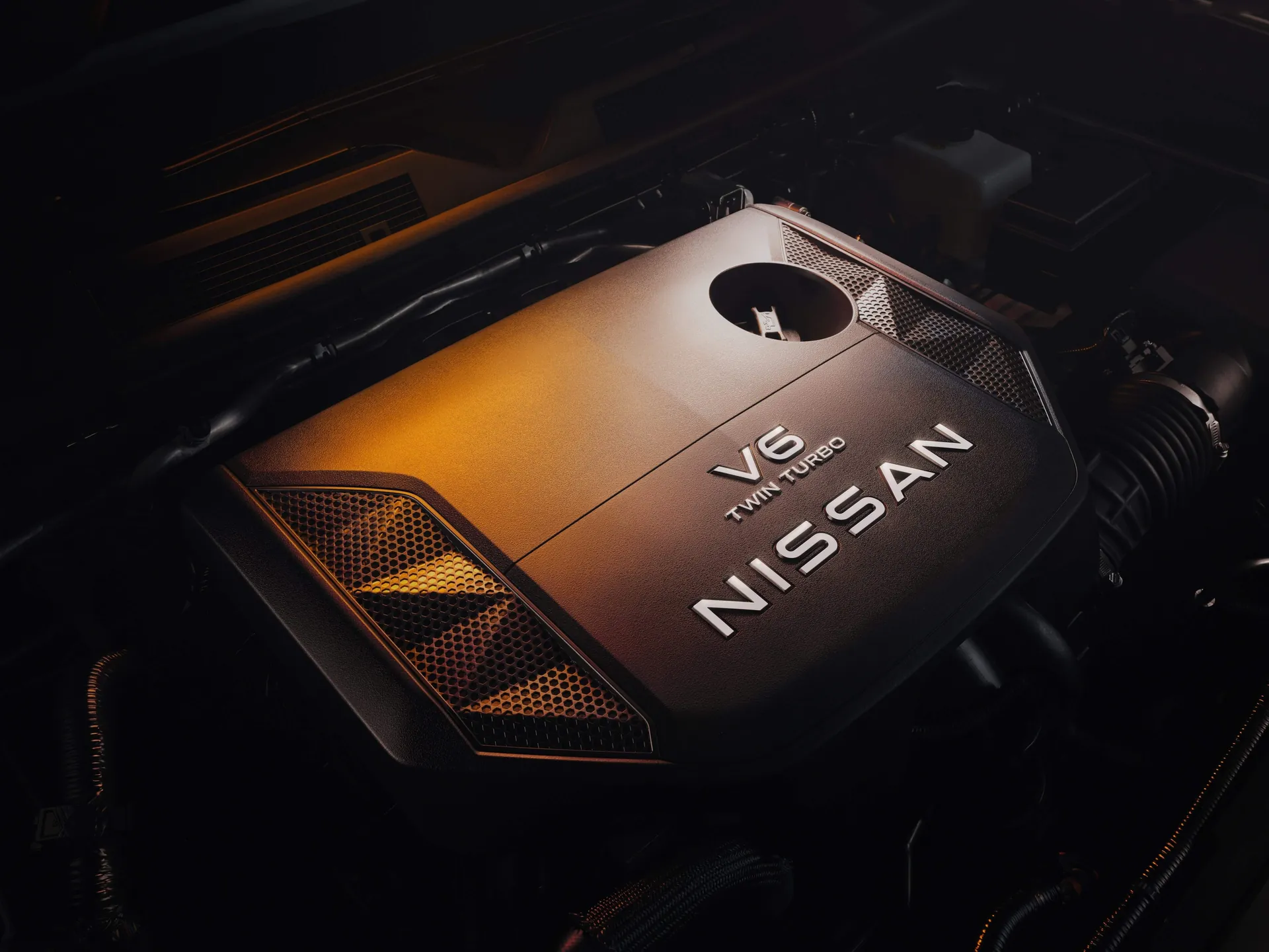 Nissan Patrol (2025) – motorový prostor