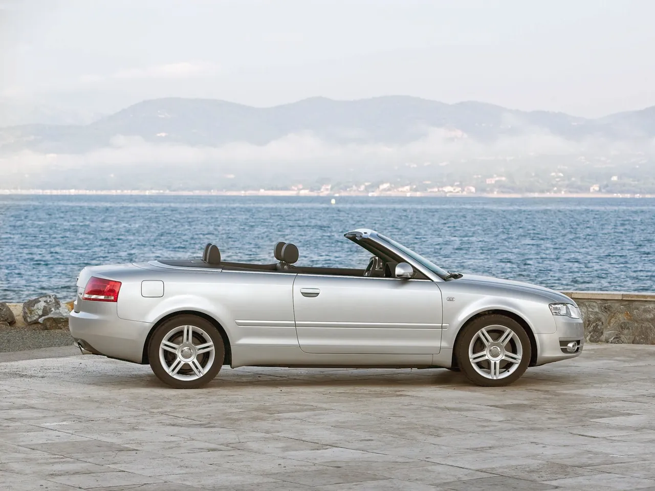 Audi A4 Cabriolet (2006) – boční profil