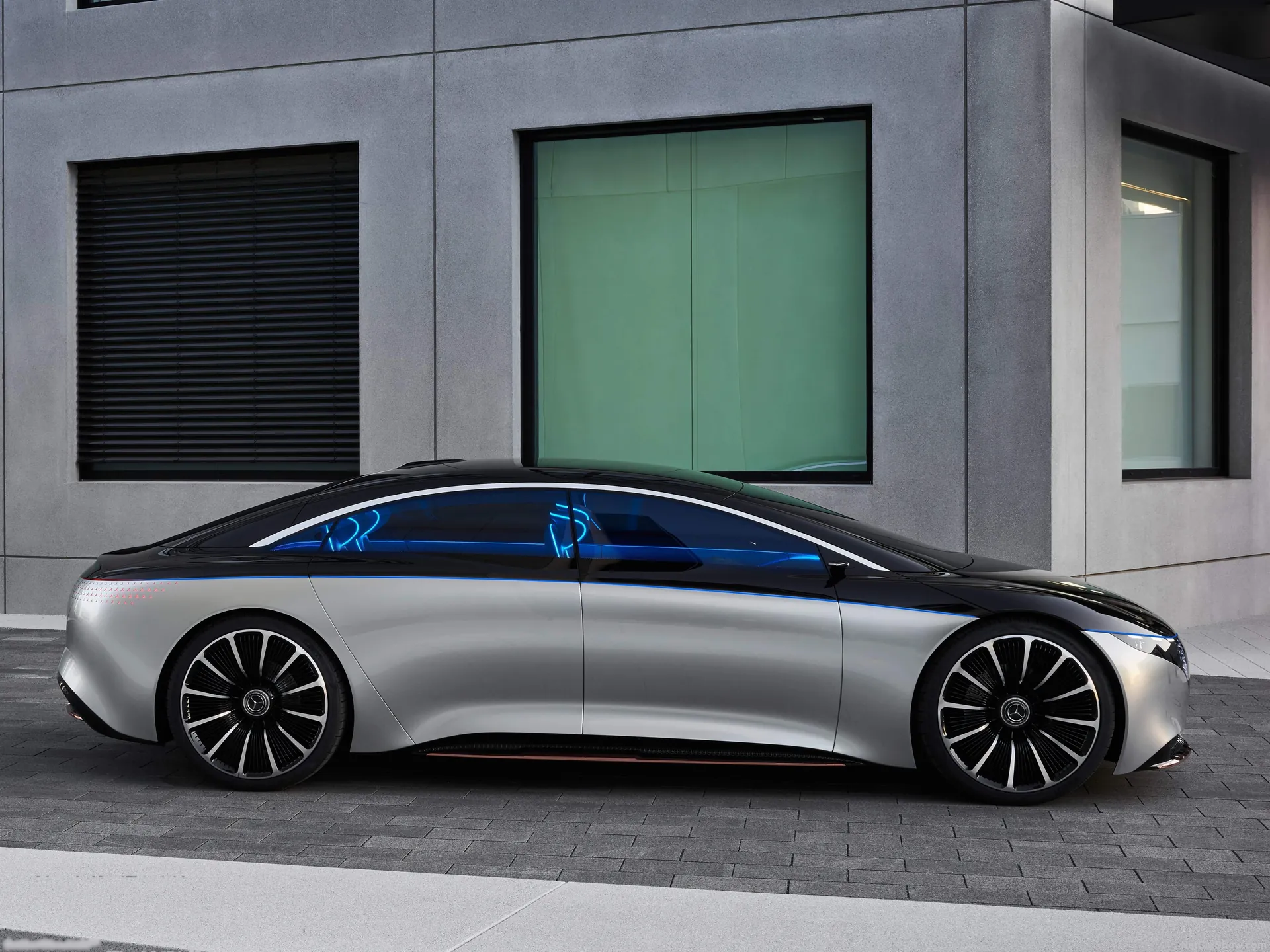 Mercedes-Benz Vision EQS Concept (2019) – boční profil