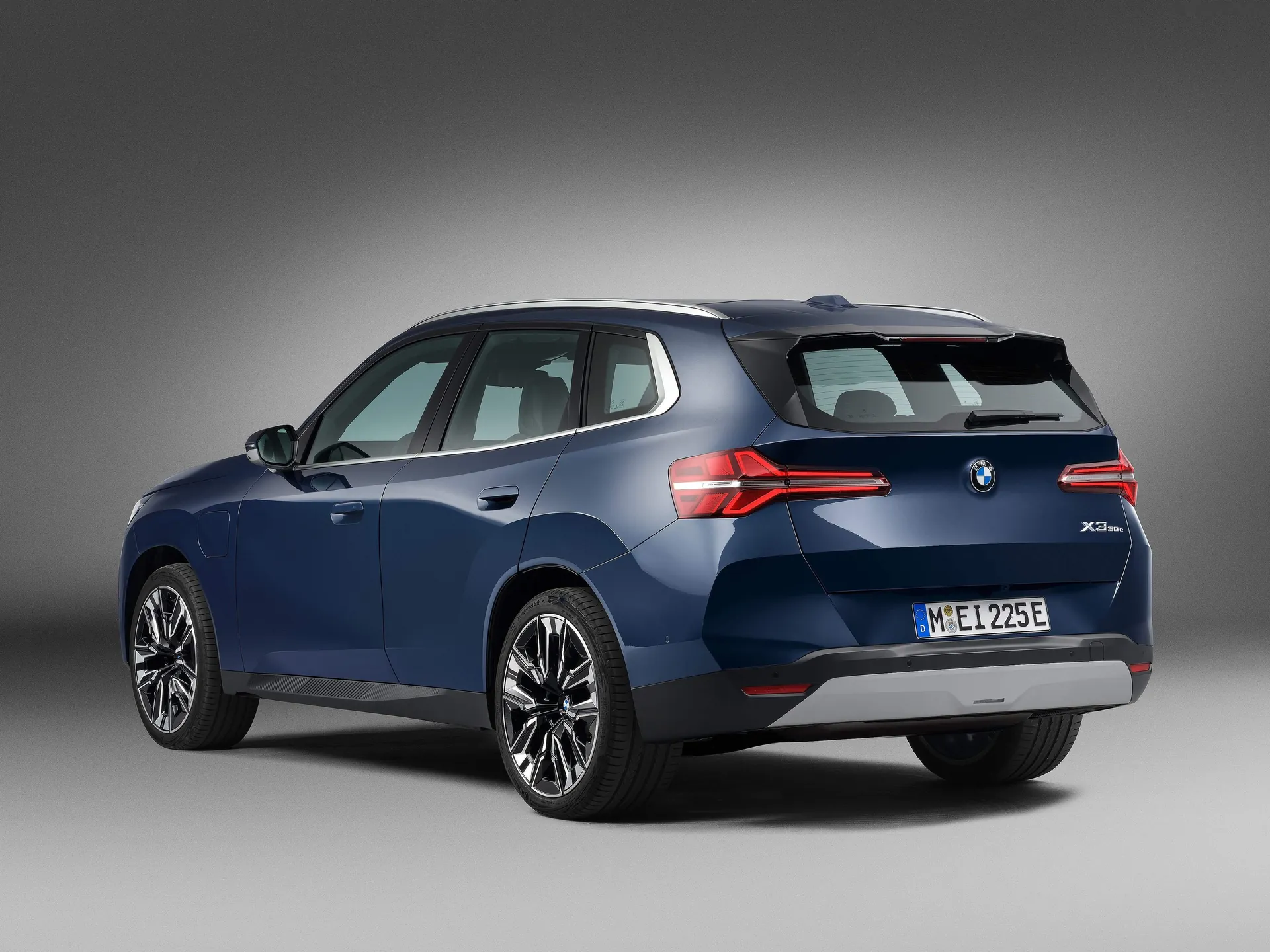 BMW X3 (2025) – zadní tříčtvrteční pohled