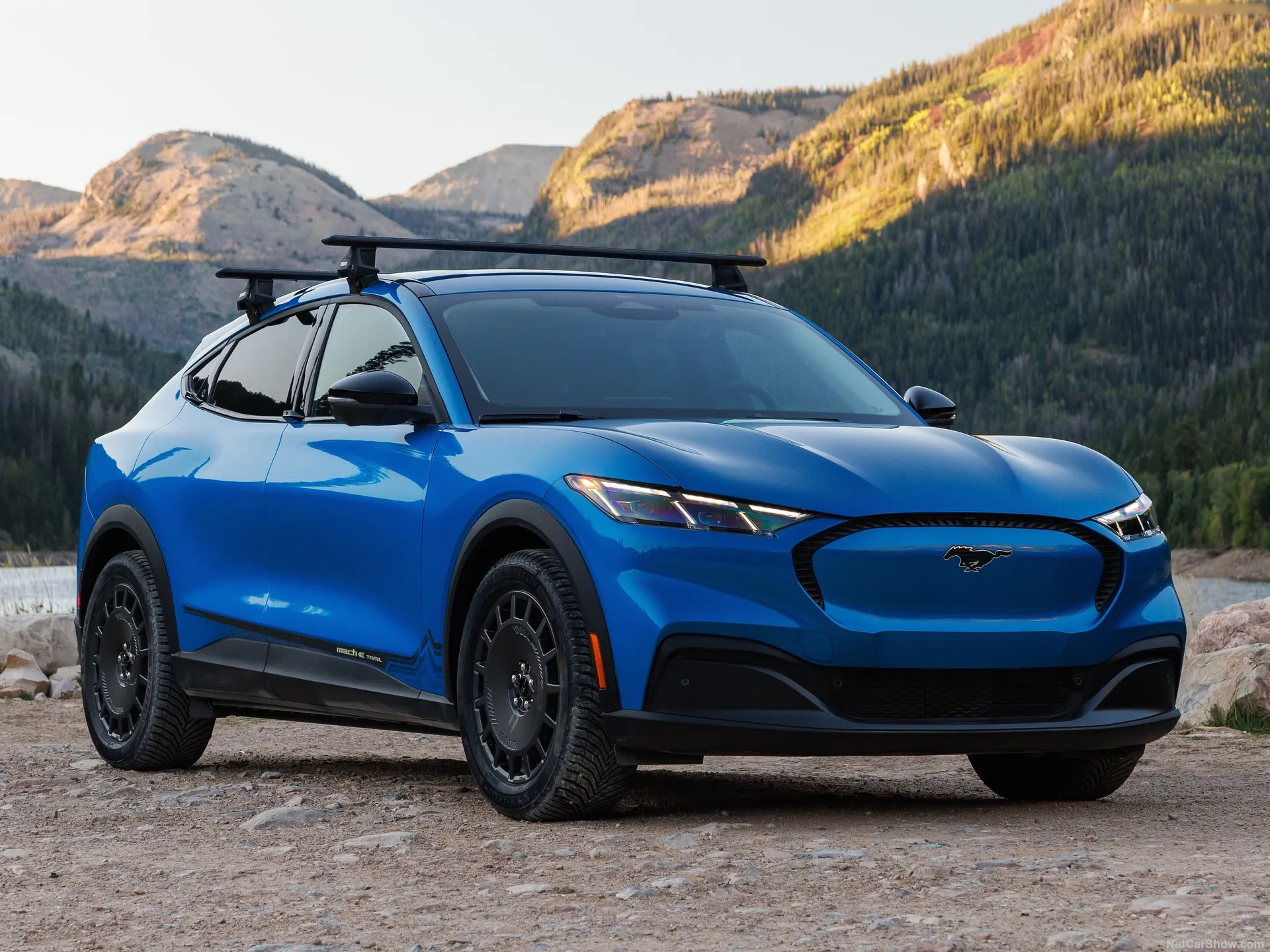 Ford Mustang Mach-E Trail (2027)