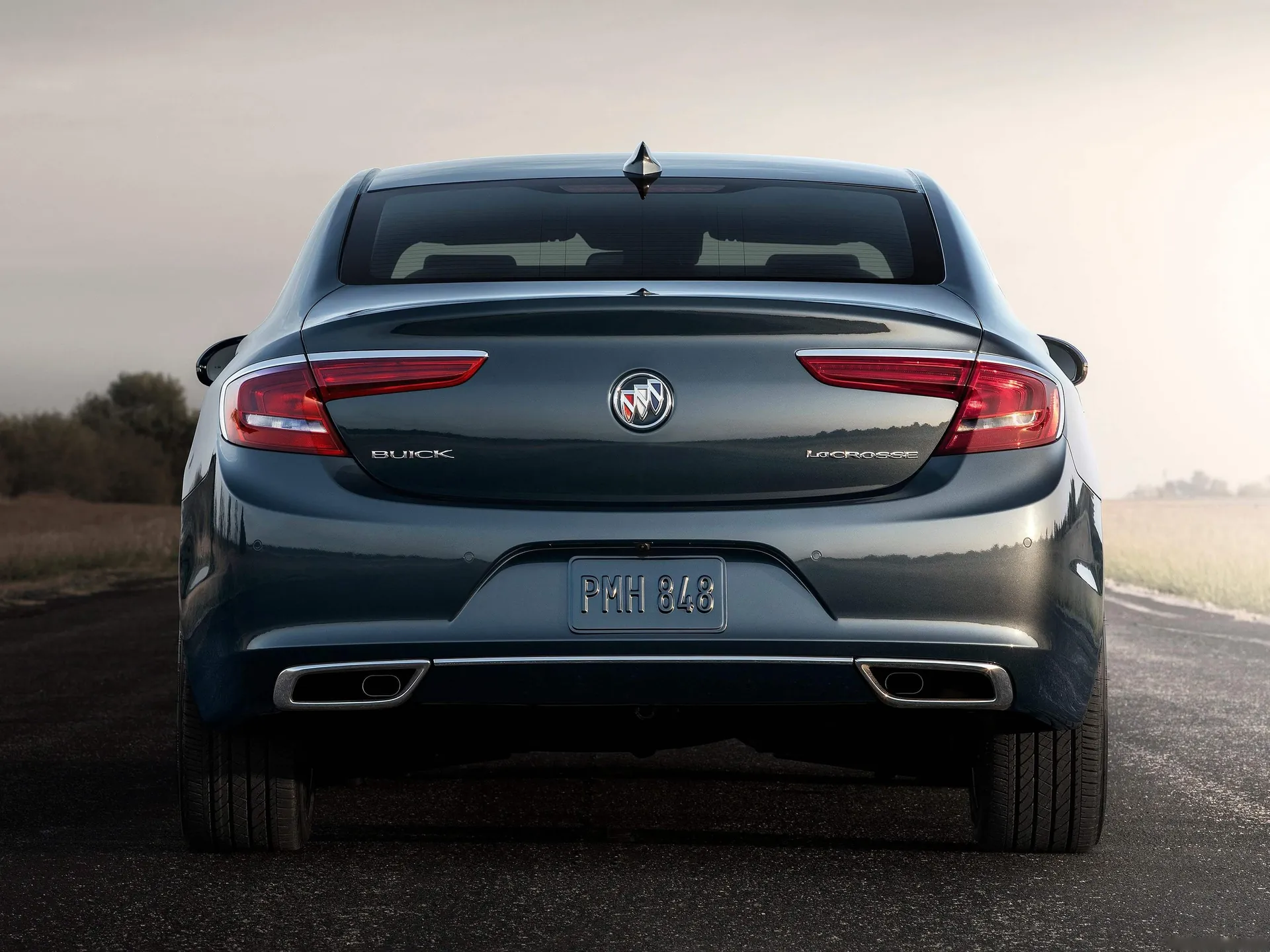 Buick LaCrosse Avenir (2018) – zezadu