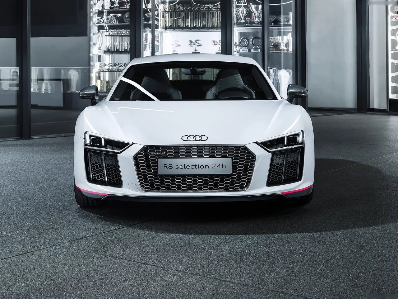 Audi R8 Coupe V10 plus selection 24h (2016) – zepředu