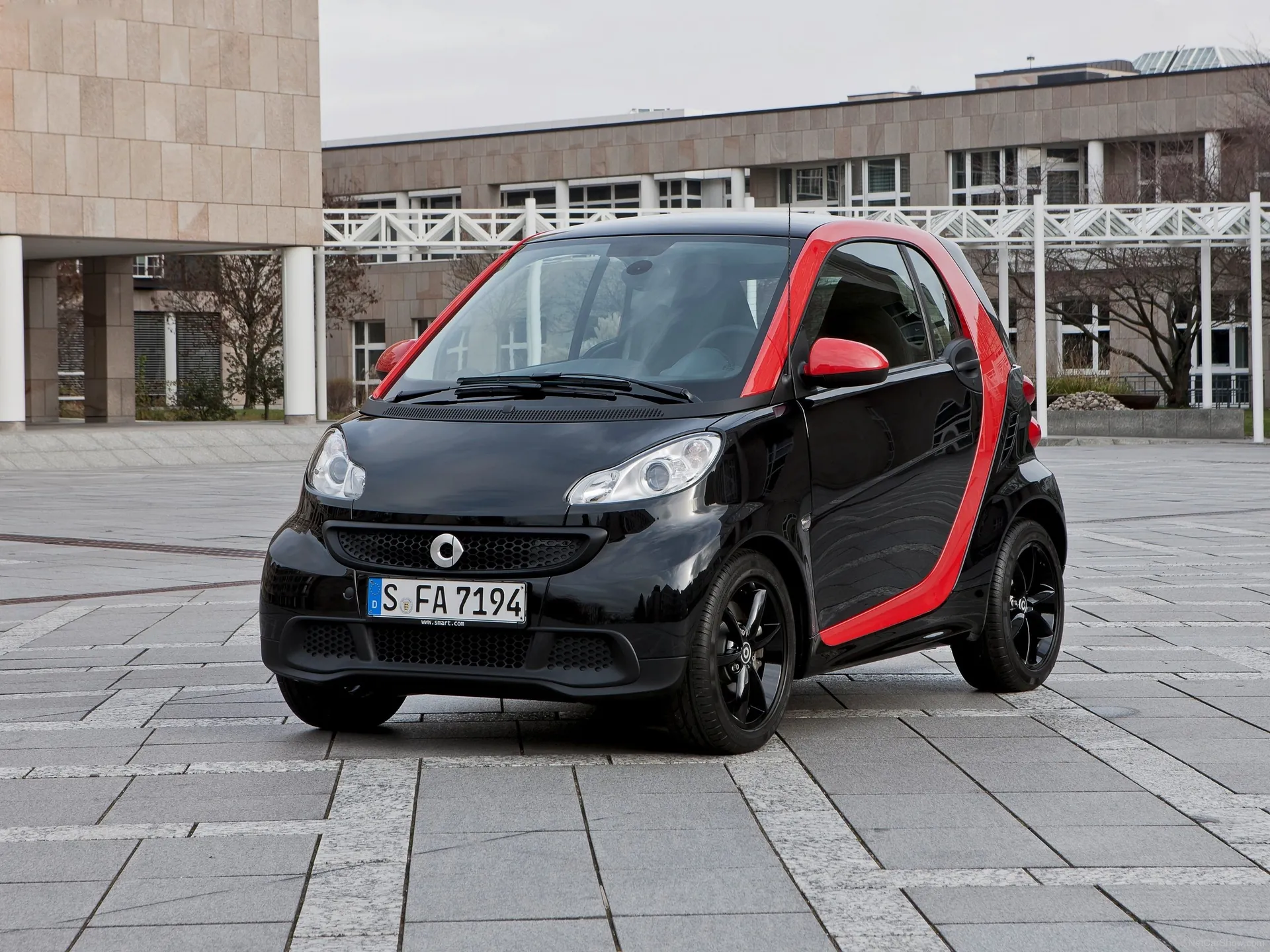 Smart fortwo sharpred (2012)