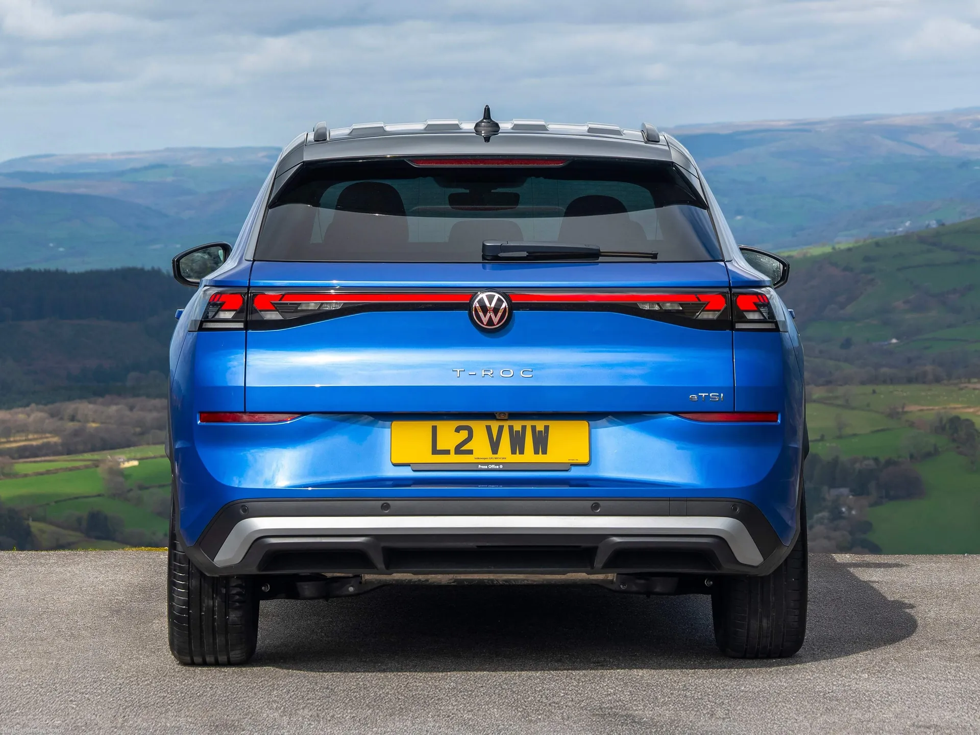 Volkswagen T-Roc [UK] (2026) – zezadu