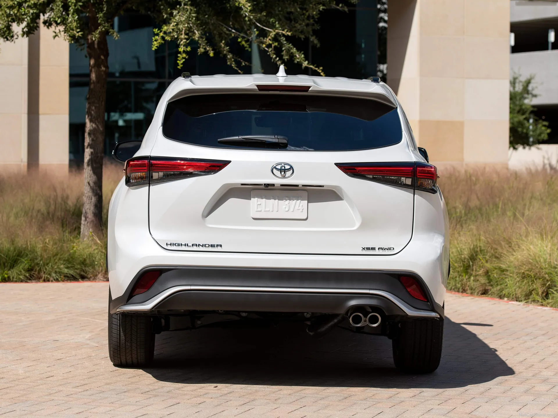 Toyota Highlander XSE (2021) - Rear