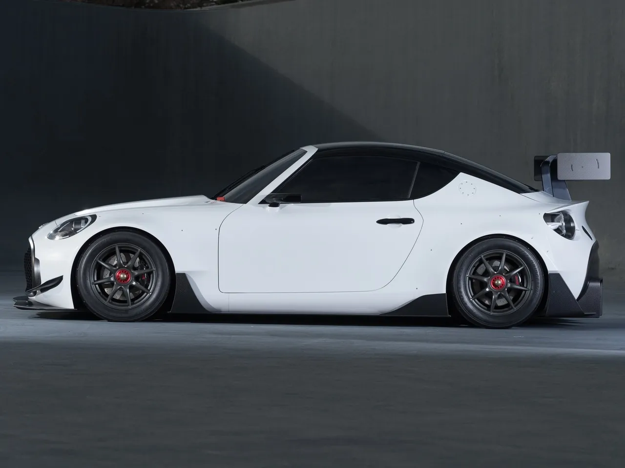 Toyota S-FR Racing Concept (2016) – boční profil