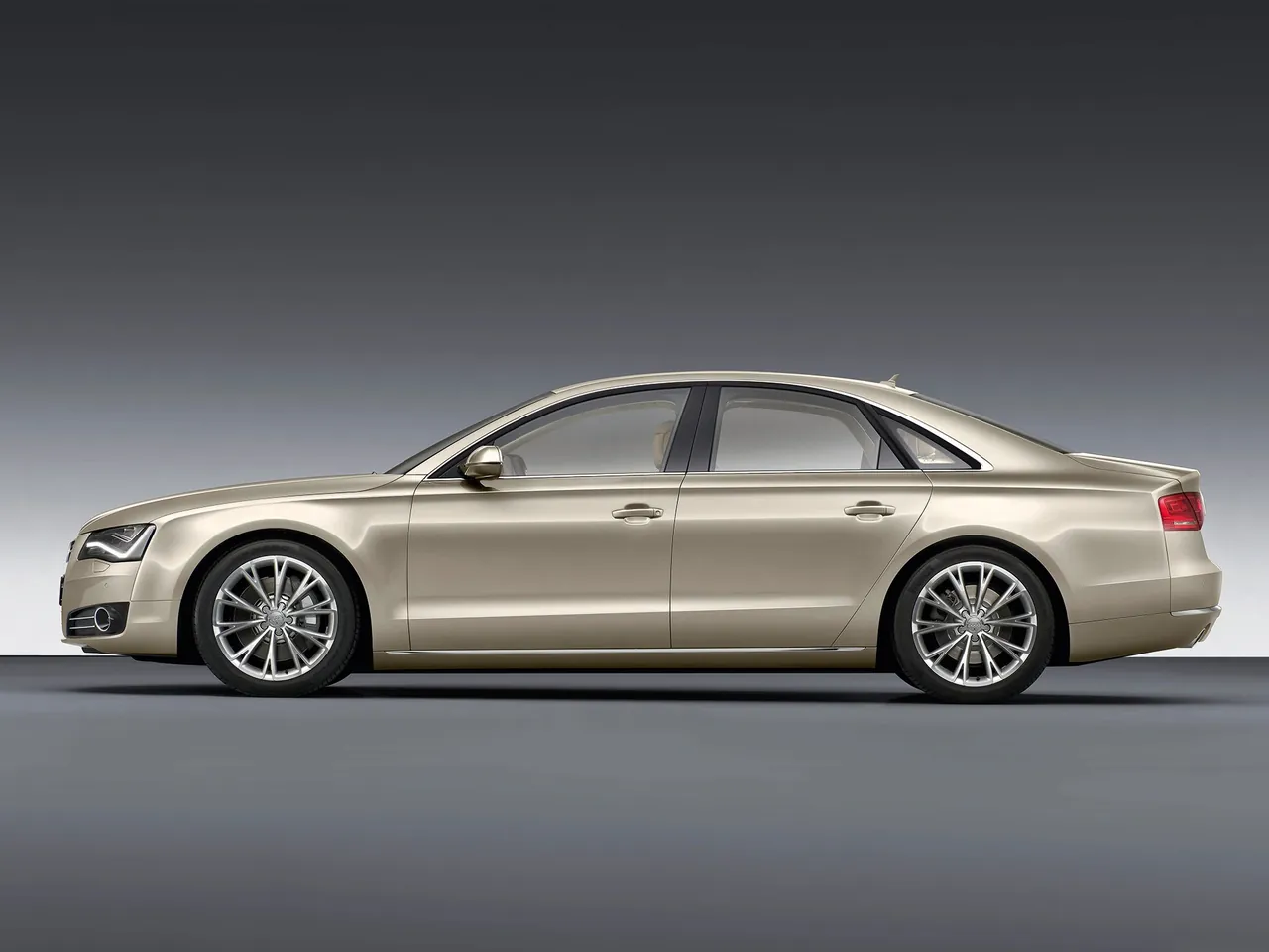 Audi A8 (2011) – boční profil