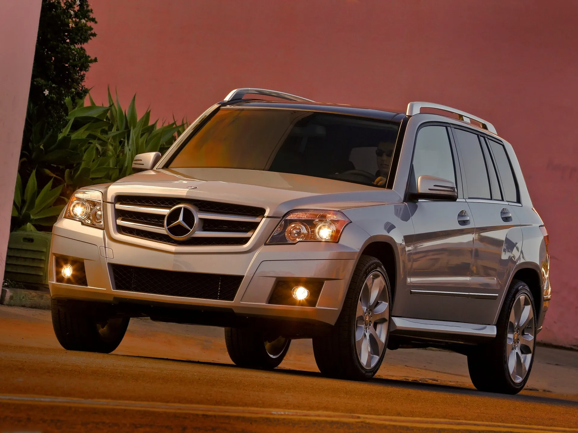 Mercedes-Benz GLK 350 4MATIC (2010)