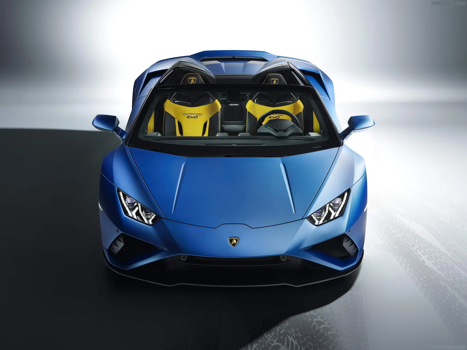 Lamborghini Huracan Evo RWD Spyder (2021) – zepředu